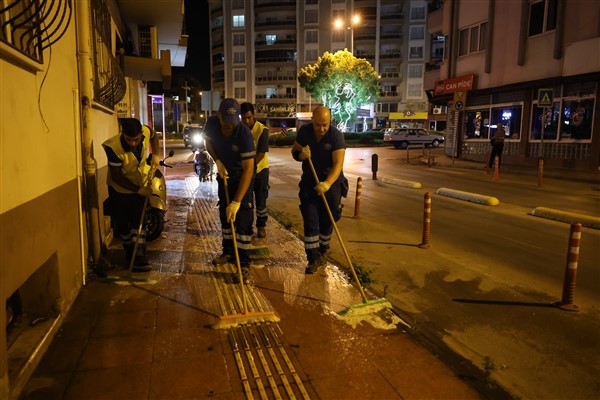 Aydın Büyükşehir’den temizlik çalışması