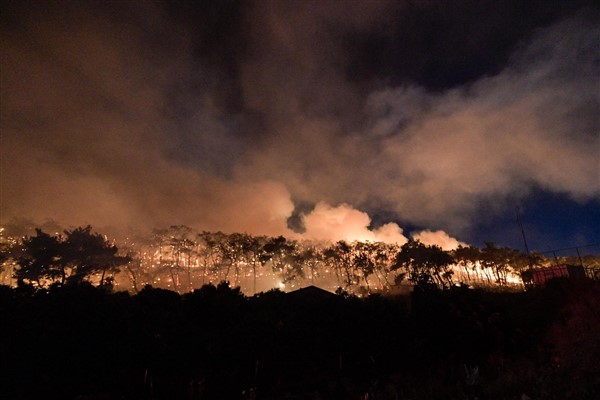 Aliağa Bozköy Mahallesi tedbir amaçlı tahliye edildi