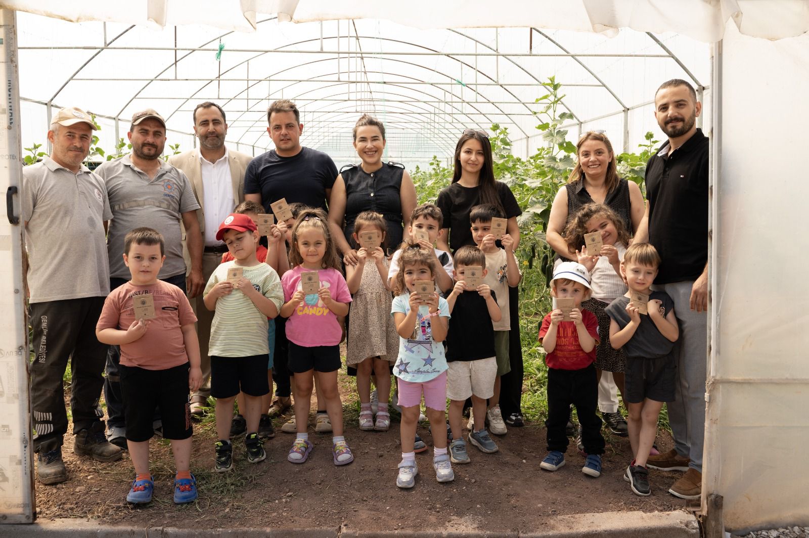 Gemlik Belediyesi Uğur Böcekleri Kreşi’ndeki çocuklar, doğayla buluştu