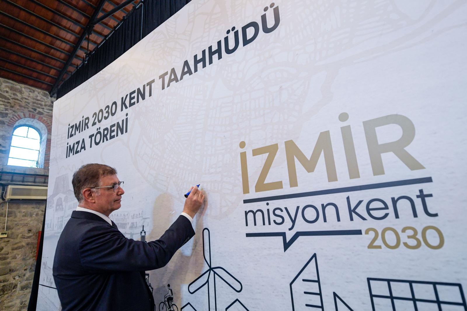 İmzalar, İzmir 2030 Kent Taahhüdü için atıldı