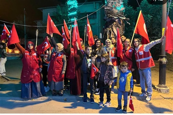 Gökçeada Türk Kızılay Kadın Kolları, ilk yılını kutladı