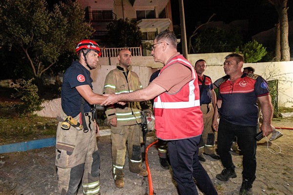 Başkan Tugay: Hiçbir zaman haklarını ödeyemeyeceğiz