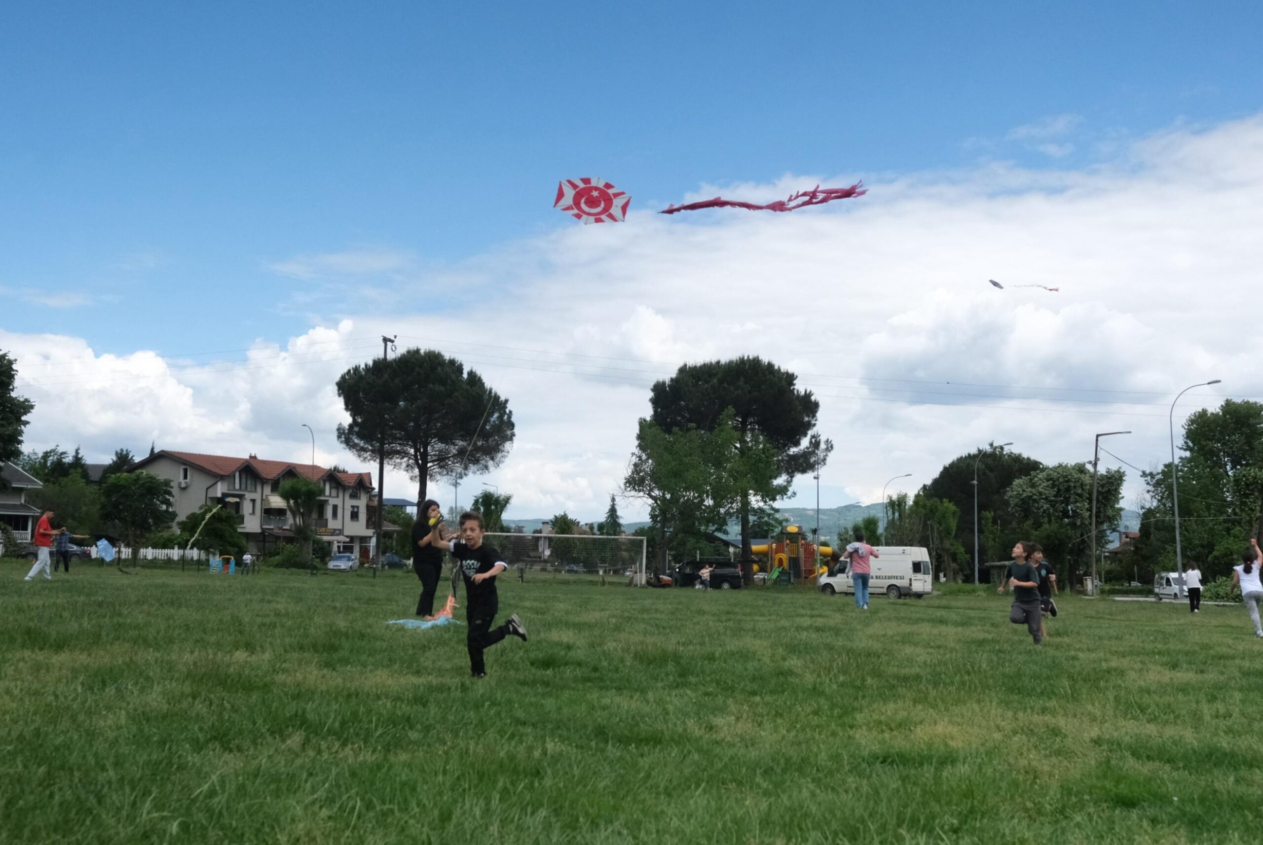 Sapanca’da uçurtmalar gökyüzüyle buluştu