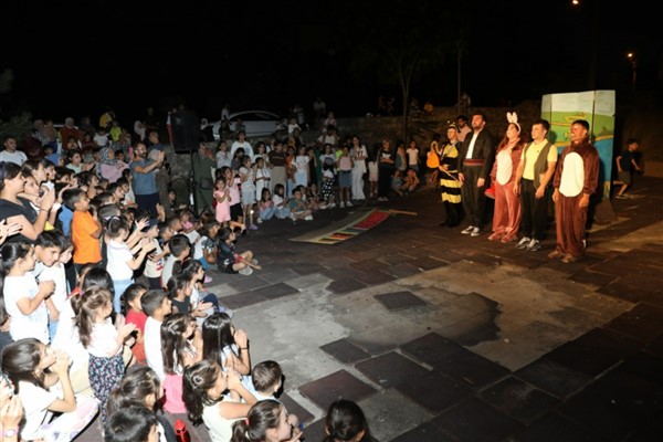 Çocuklar Lice, Eğil ve Kocaköy’de tiyatro ile buluştu