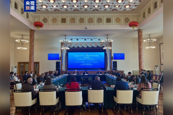 Moskova’da “Çin” paneli düzenlendi