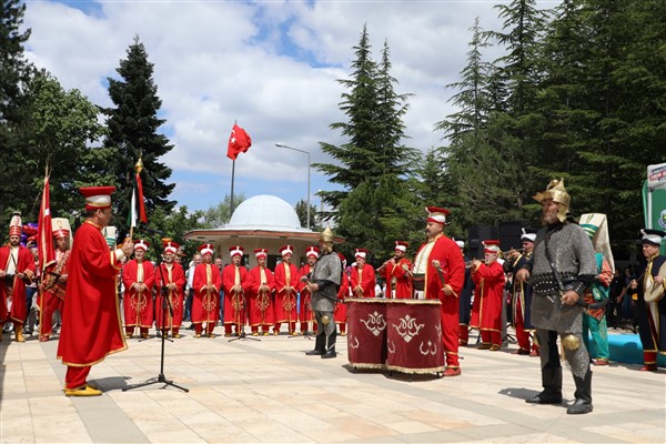 Turgut Alp, İnegöl’de anıldı