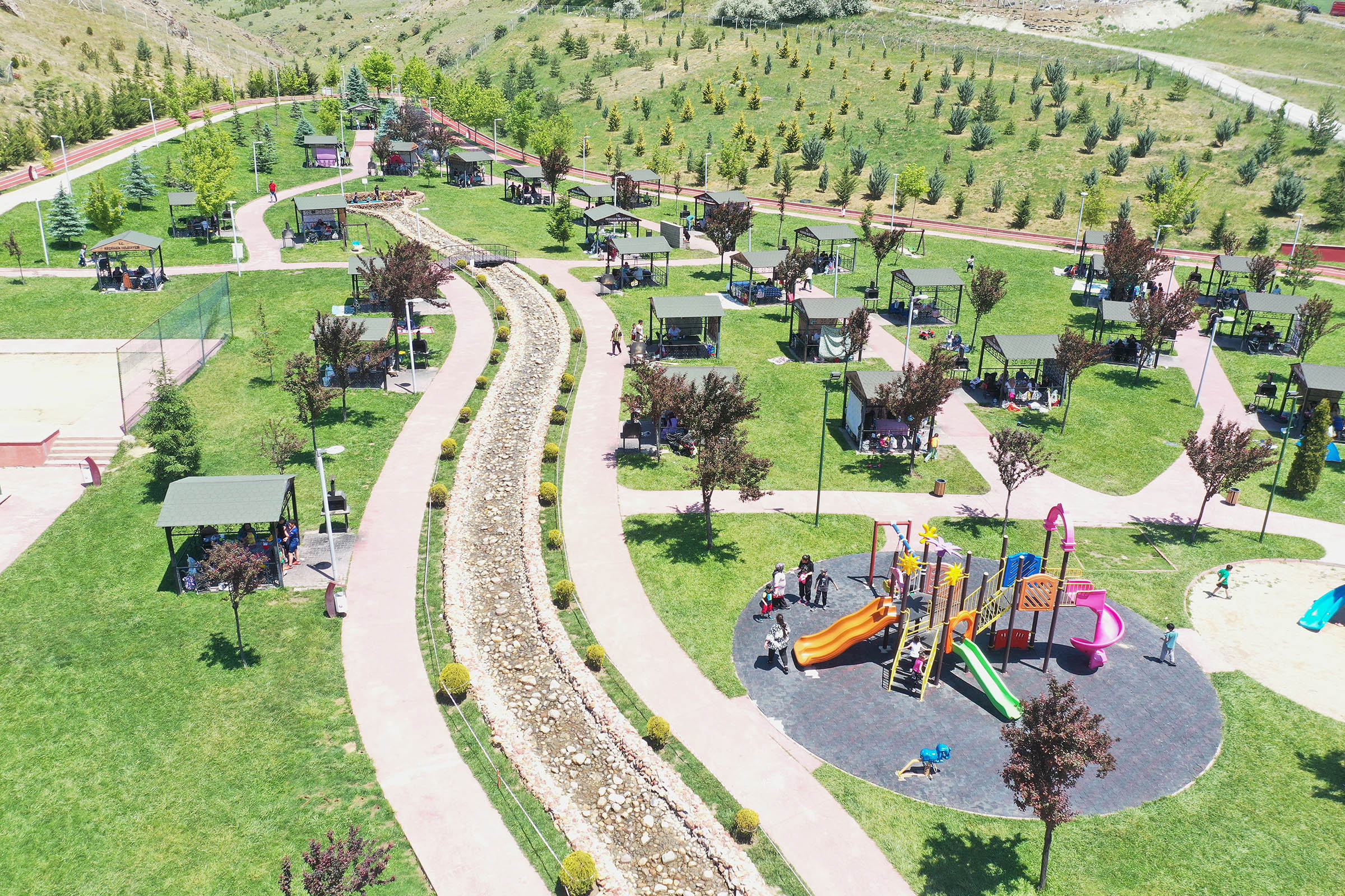 Keçiören’de bayram boyunca mesire alanlarına yoğun ilgi