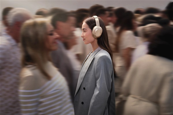 JBL Tour One M3 ile sesin geleceğine hoş geldiniz