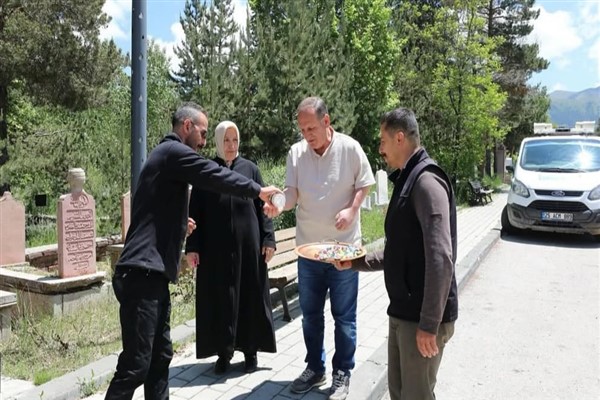 Erzurum Büyükşehir Belediyesi’nden bayramda hizmet