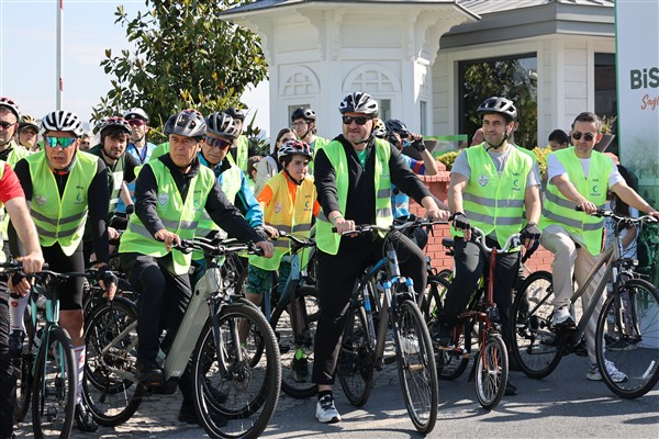 Tüm Türkiye’de pedallar sağlıklı yaşam için çevrildi