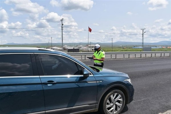 Kars Emniyeti’nden Kurban Bayramı trafik tedbirleri