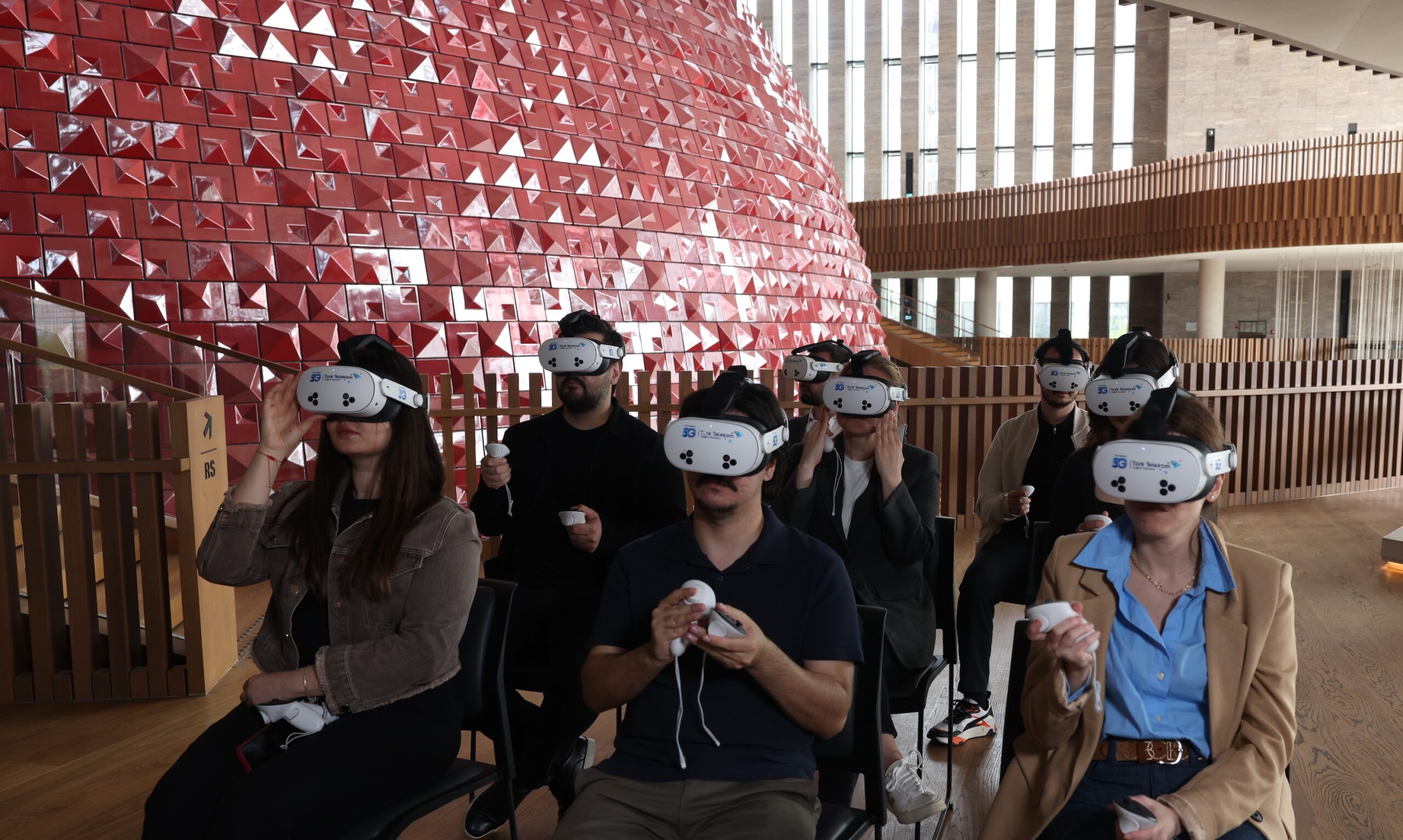 Türk Telekom’dan AKM’de ‎5G teknolojisiyle yenilikçi sanat deneyimi ‎