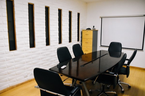 Yaprak Süt’te başkan seçimi