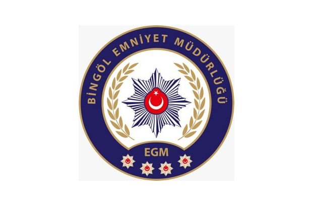 Bingöl’de şüpheli araçta silah ve fişek ele geçirildi