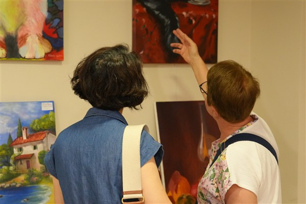 Kartal’da “Duygular ve Renkler” resim sergisi açıldı