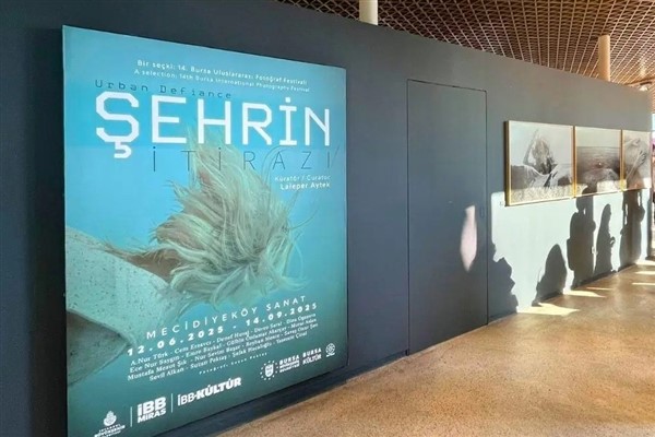 Bursa Uluslararası Fotoğraf Festivali’ndeki eserler, İstanbul’da