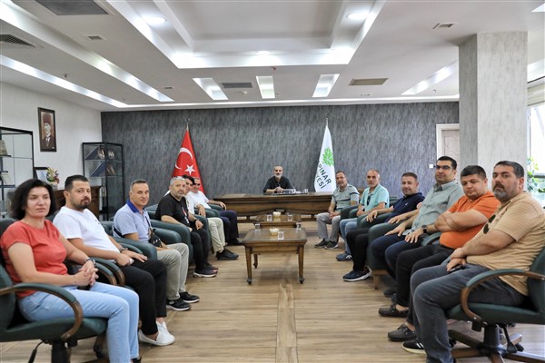 Vatandaşlardan Başkan Dündar’a teşekkür ve öneri ziyareti