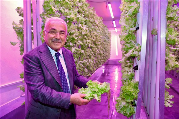 Başkan Güler’den Bitki Fabrikası’na ziyaret