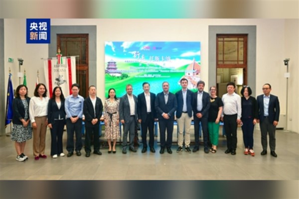 “Toskana’da Gezelim” belgeseli Floransa’da tanıtıldı