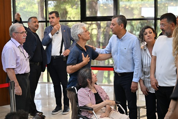 Manisa’da Ferdi Zeyrek için taziye kabulü devam etti