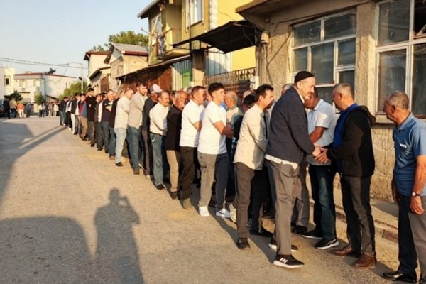 Bursa’da 2 asırlık gelenek bu bayram da bozulmadı