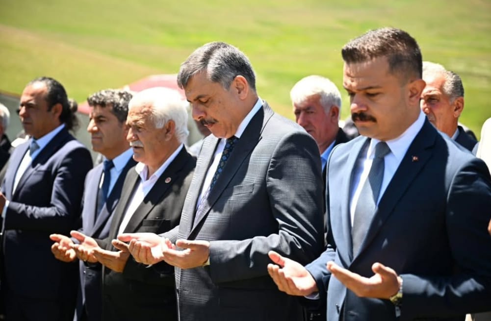 Erzurum’da şehit savcılar anıldı