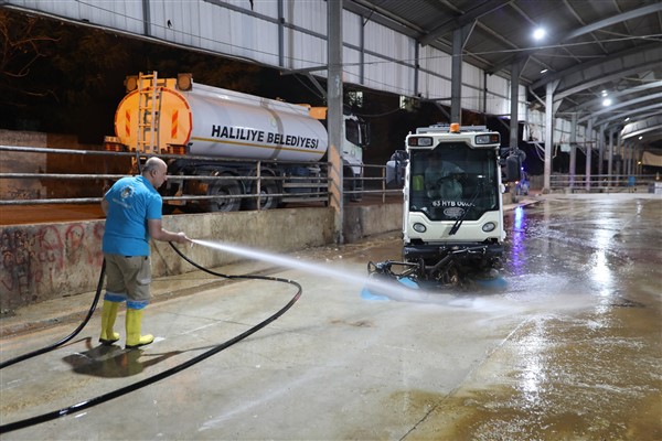 Haliliye’de bayram sonrası temizlik çalışması