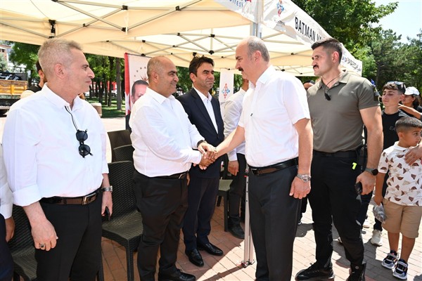 Atatürk Parkı’nda bayramlaşma programı düzenlendi