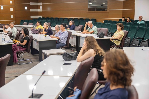 Bornova’da üreticiye bilimsel destek