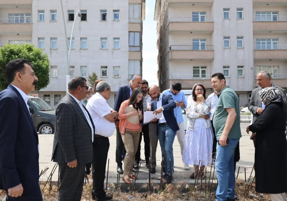 Ağrı’da Kent Meydanı Projesi’nde yapım aşamasına geçildi