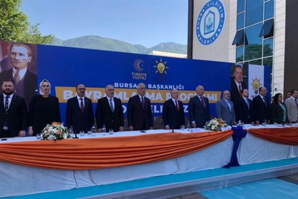 AK Parti Bursa İl Başkanlığı’ndan bayramlaşma programı