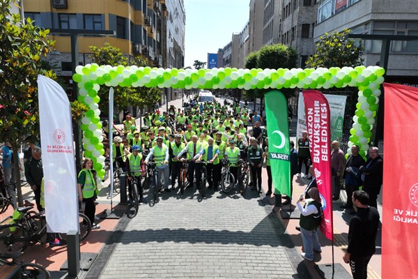 Trabzon’da pedallar sağlık için çevrildi
