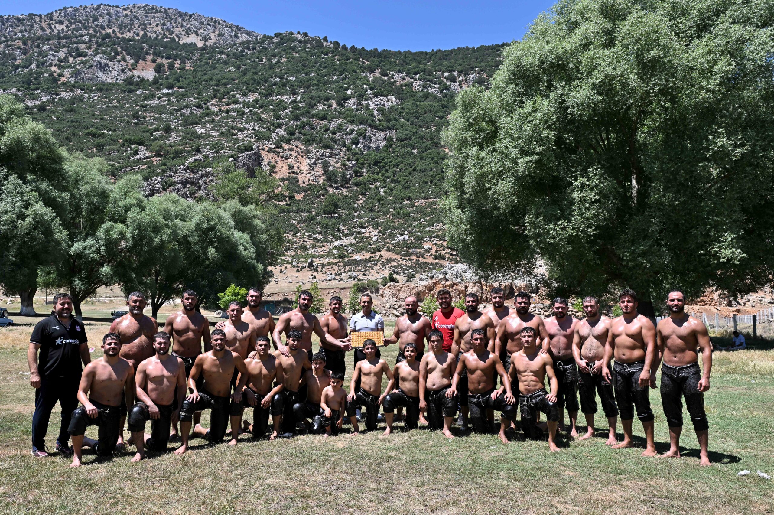 Orhan Okulu, Kırkpınar Yağlı Güreşleri öncesi hazırlıklarını tamamladı