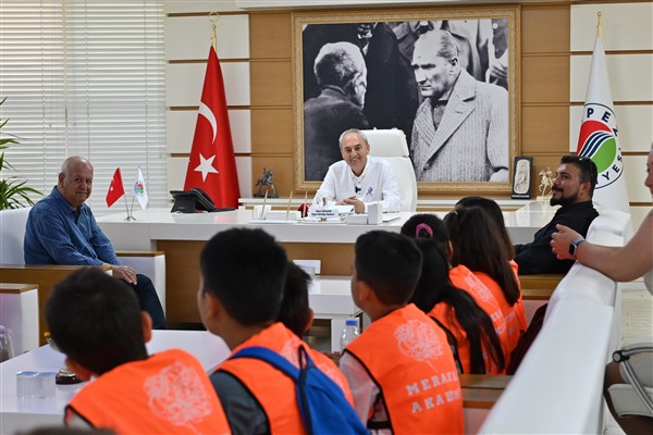 Kepezli çocuklardan Başkan Kocagöz’e ziyaret