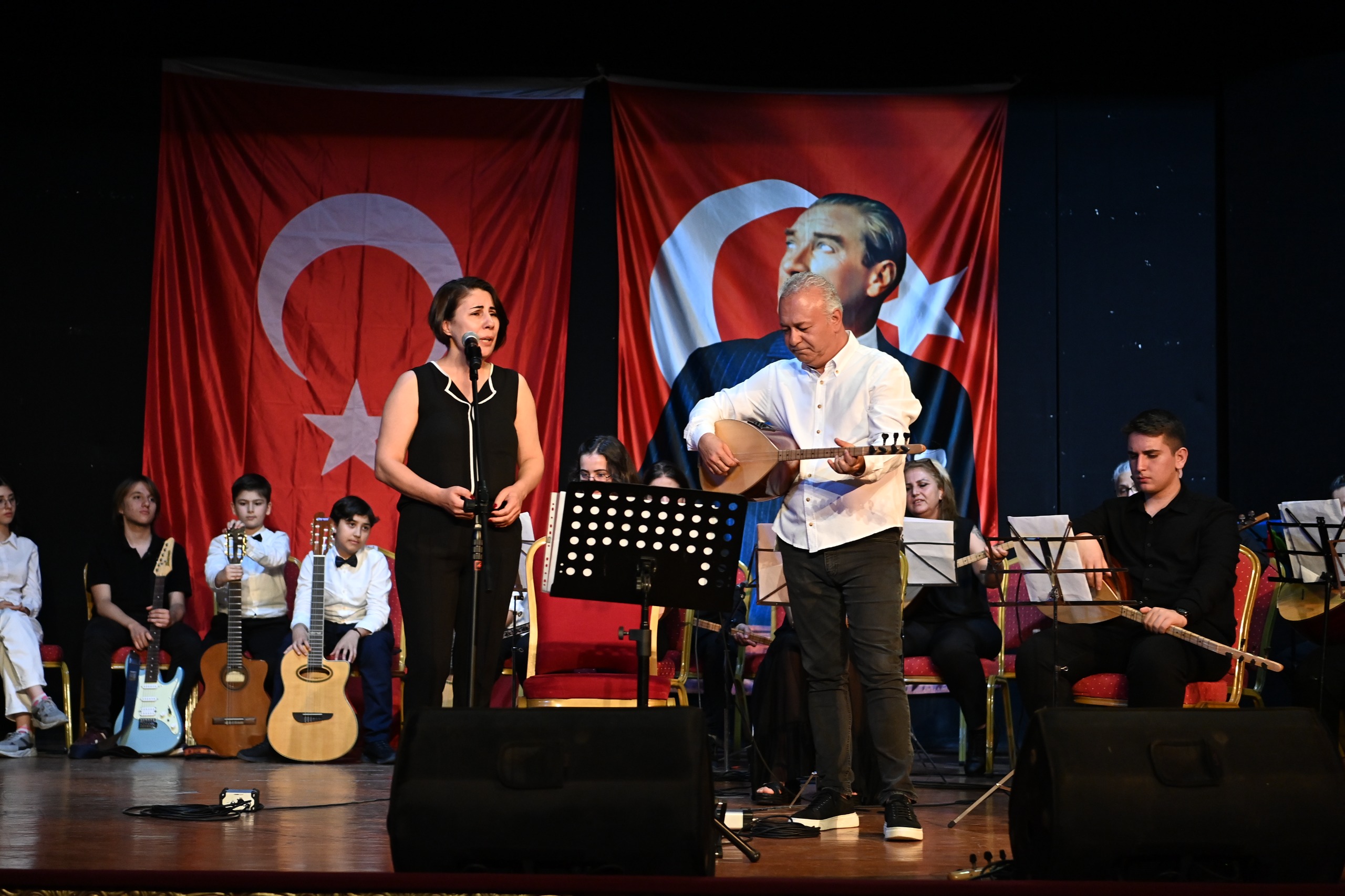 “Musikiyle Bir Yıl” temasıyla düzenlenen yılsonu konserleri başladı