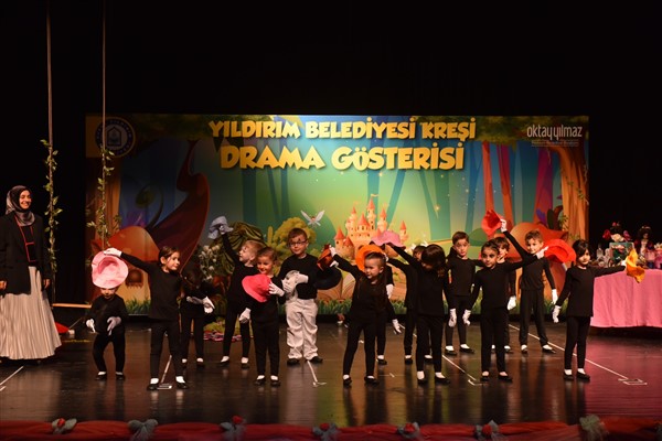 Yıldırım Belediyesi Kreşi öğrencileri mezun oldu