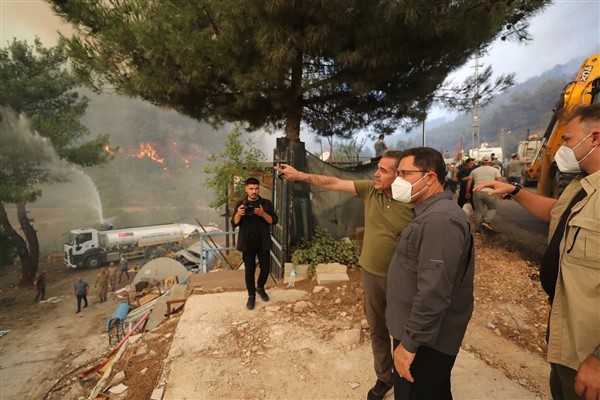 Hatay Valisi Masatlı, orman yangınının etkili olduğu alanları inceledi