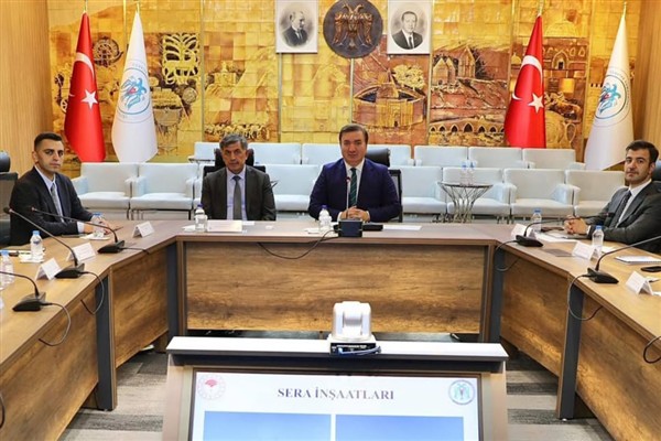 Erzincan’da sahipsiz hayvanlar ve altyapı çalışmaları ele alındı