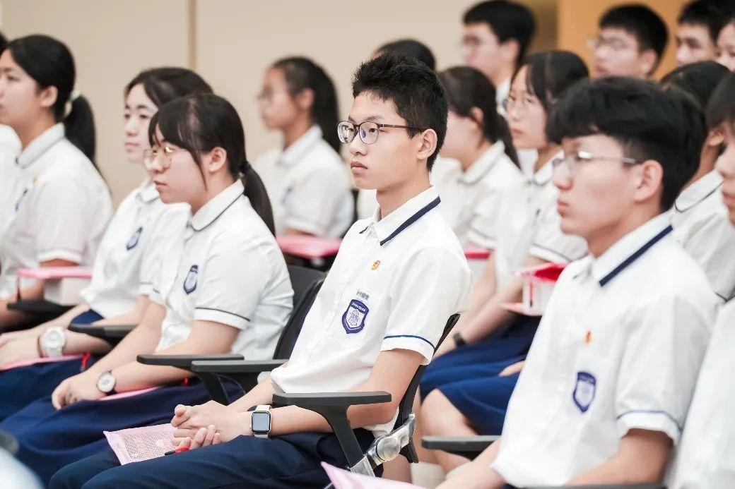 Xi, Tüm Çin Gençlik Federasyonu ve Tüm Çin Öğrenciler Federasyonu’nu tebrik etti