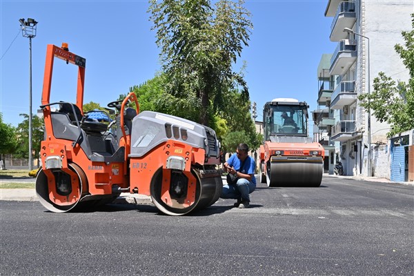 Kazım Karabekir ve Yaraşlı mahallelerinde yol çalışmaları tamamlandı