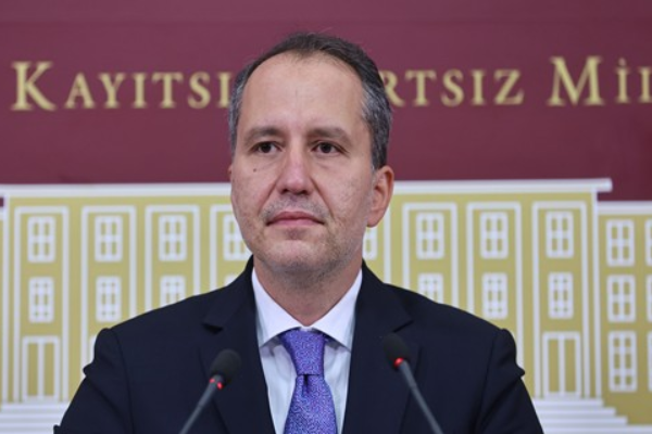 Erbakan: Türkiye’nin 25 bölgesinde birden yangınların olması bizleri şüphelendirmektedir