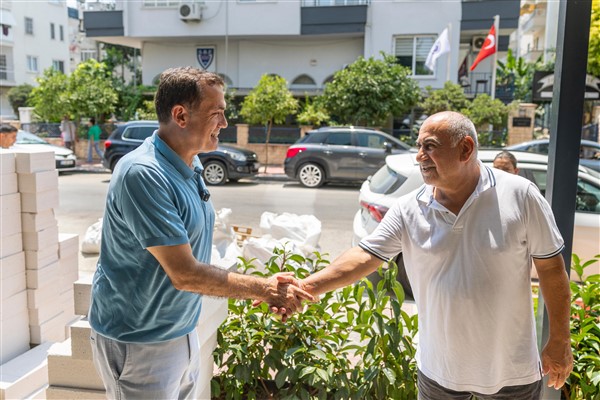 Başkan Özyiğit, Palmiye Mahallesi’nde vatandaşlarla buluştu