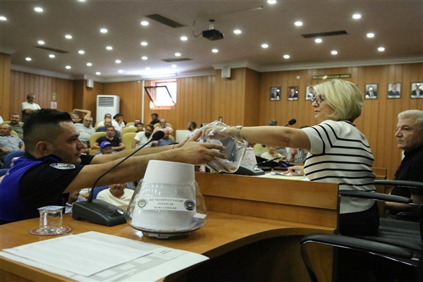 Etimesgut Belediyesi pazar yeri tahsisi kuralarını gerçekleştirdi