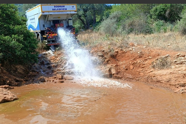 Bodrum’da göletlere 182 ton su takviyesi yapıldı