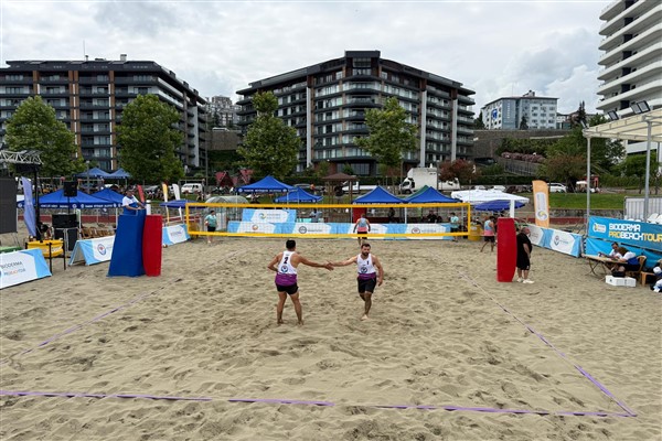 Uluslararası Biodermo Pro Beach Tour Voleybol Turnuvası, Trabzon’da başladı