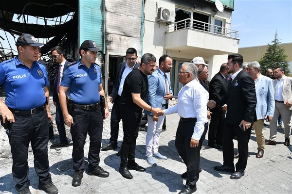 Başkan Büyükkılıç, sanayiciler ve iş dünyasıyla görüştü