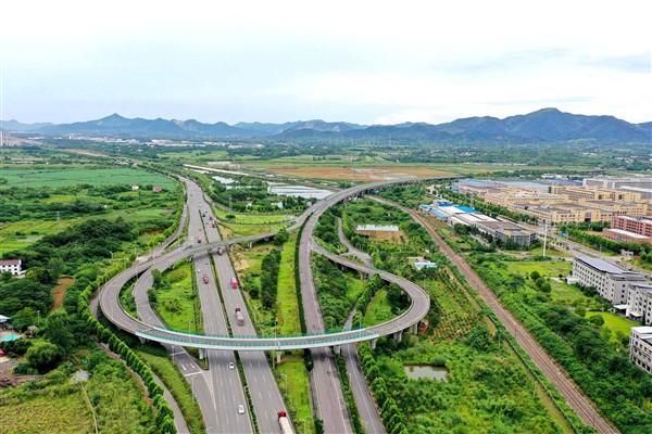 Çin’de günde 180 milyon bölgeler arası seyahat yapılıyor