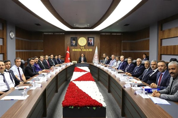 Bingöl’de KÖYDES İl Tahsisat Komisyonu Değerlendirme Toplantısı yapıldı