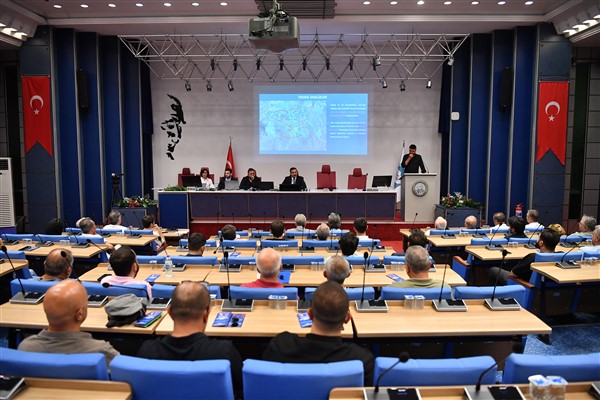 Kayseri Büyükşehir’den Kartal Katlı Kavşağı Ve Bağlantı Yolları Projesi toplantısı