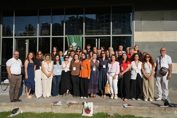 “Çocuklar Özgür Toplumun Geleceğidir” çalıştayı sonuç bildirgesi açıklandı